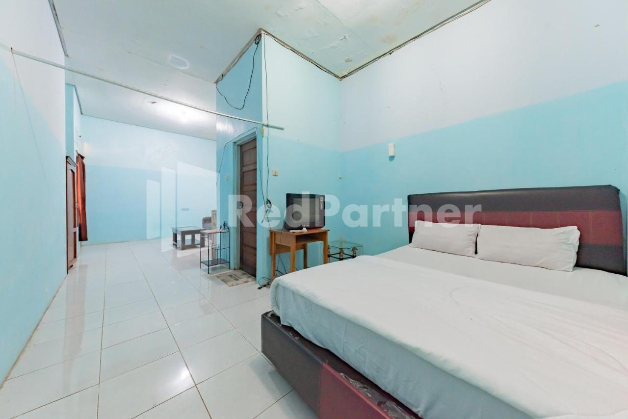 Ana Guest House Syariah Mitra Reddoorz Banjarbaru Exteriör bild